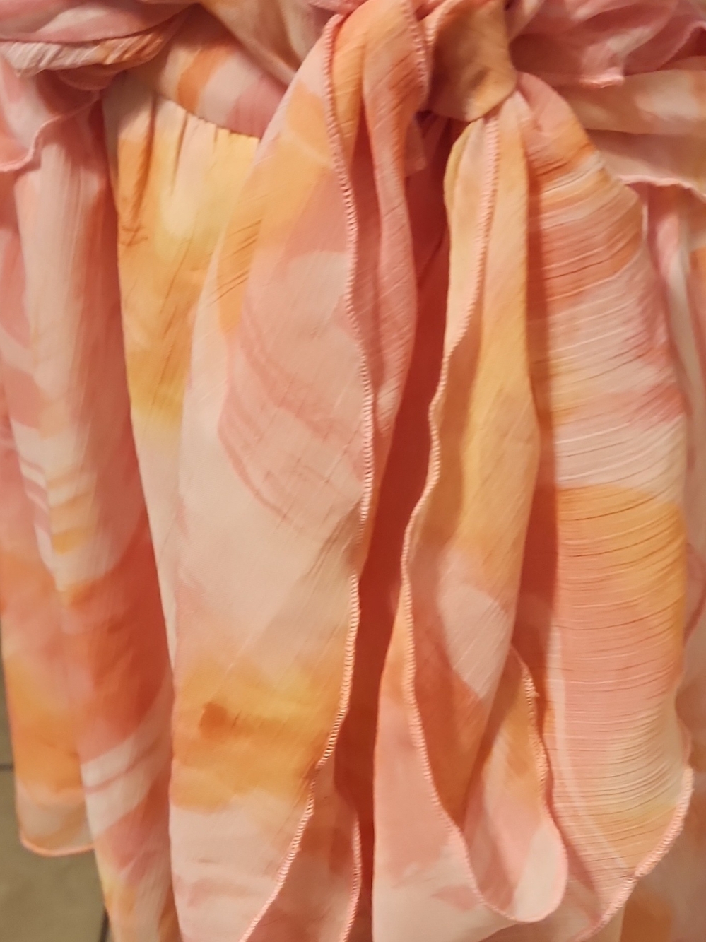 Peach-Pattern Ruffle Wrap Mini Dress - Picture 4 of 9